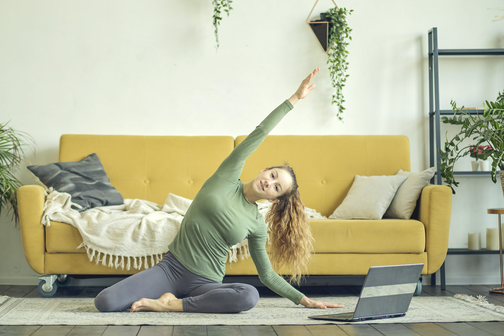 Clases de yoga y fledenkrais online